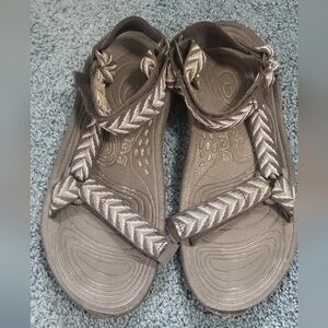 Teva Strappy Mens Sandals. Velcro Adjustable Straps. Size 11.